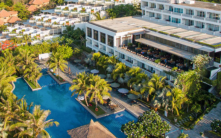 The Cliff Resort & Residences Mũi Né 4 sao sang trọng sát biển